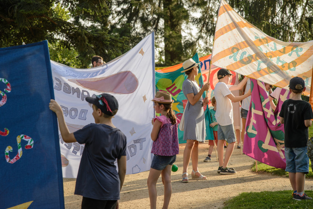 Camille Bondon, Le Programme du Futur, manifestation du 29 juin 2019, Château-Gontier, image : Estelle Chaigne